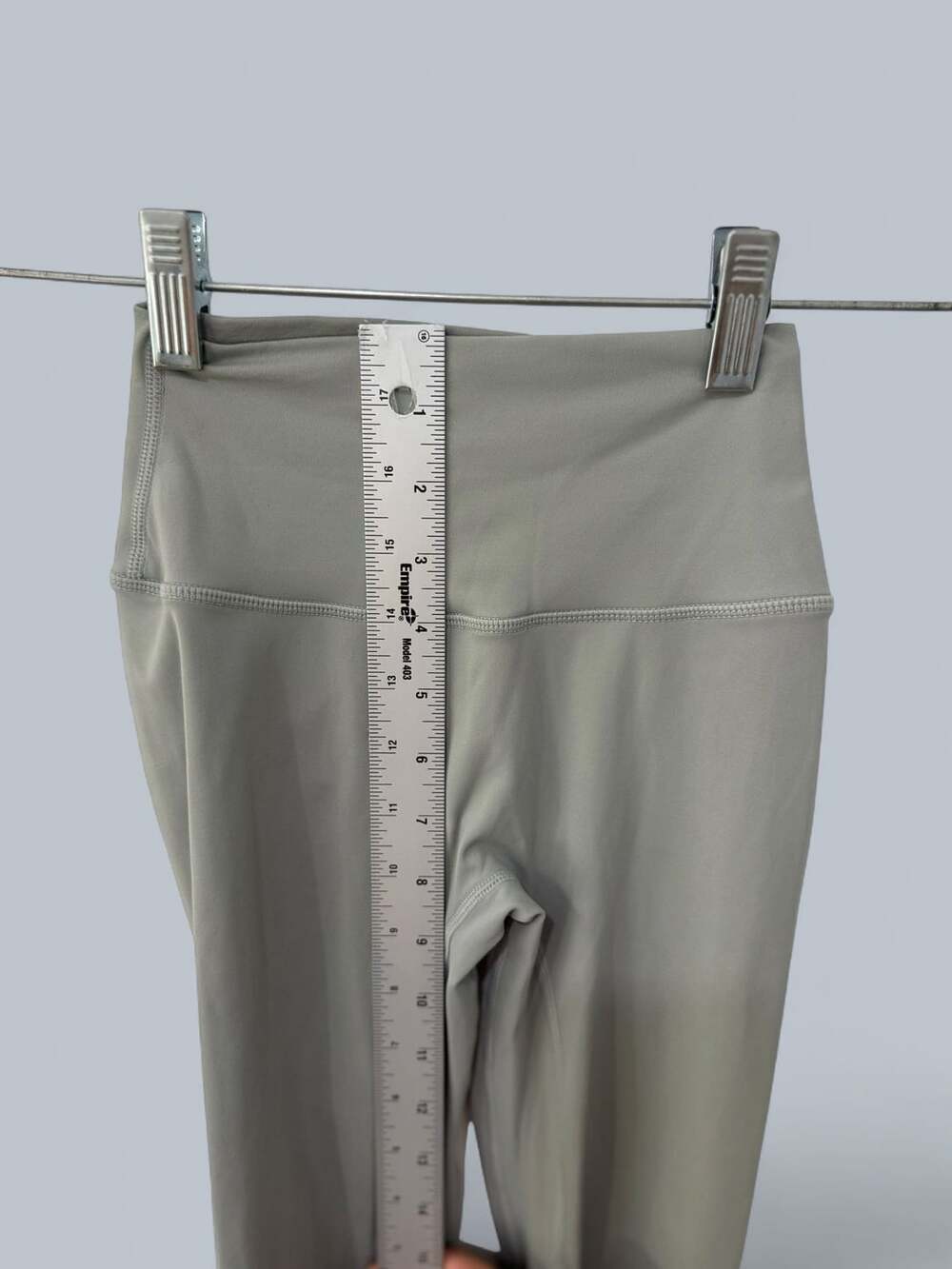 CSB Serenity Invisible Scrunch Leggings Sage Green XS - Picture 9 of 10